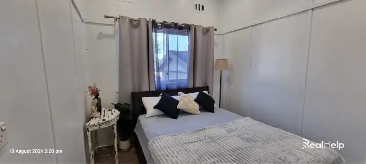 26 Wall Park Avenue, Seven Hills NSW 2147