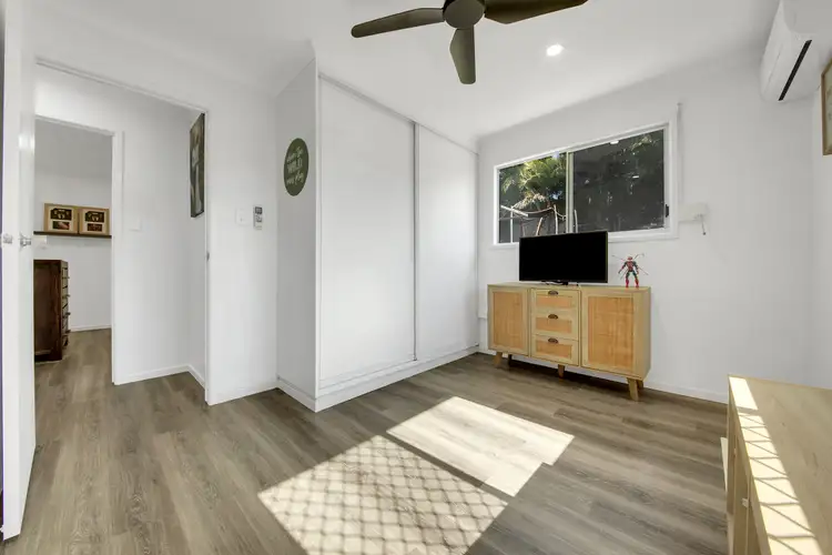 Sixth view of Homely house listing, 19 Kin Kora Drive, Kin Kora QLD 4680