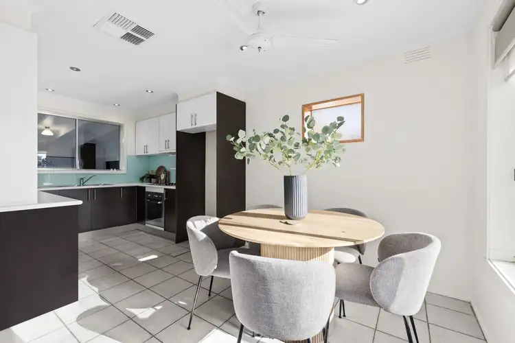 Fifth view of Homely house listing, 28 Vaucluse Avenue, Gladstone Park VIC 3043