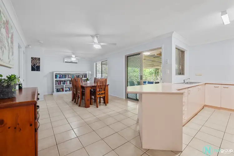 Sixth view of Homely house listing, 31 Benjamina Circuit, Regents Park QLD 4118