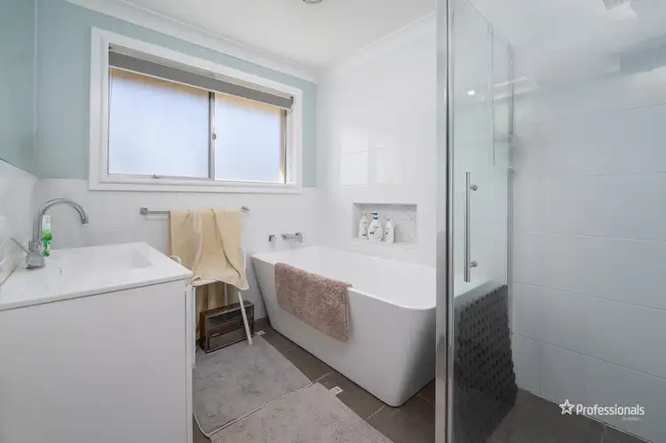 Sixth view of Homely house listing, 13 Merinda Place, Armidale NSW 2350