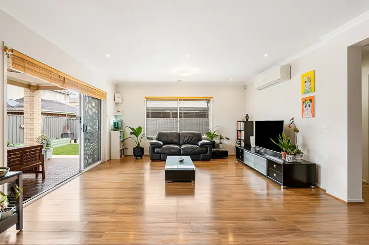 Fifth view of Homely house listing, 3 Edgerunner Circuit, St Albans VIC 3021