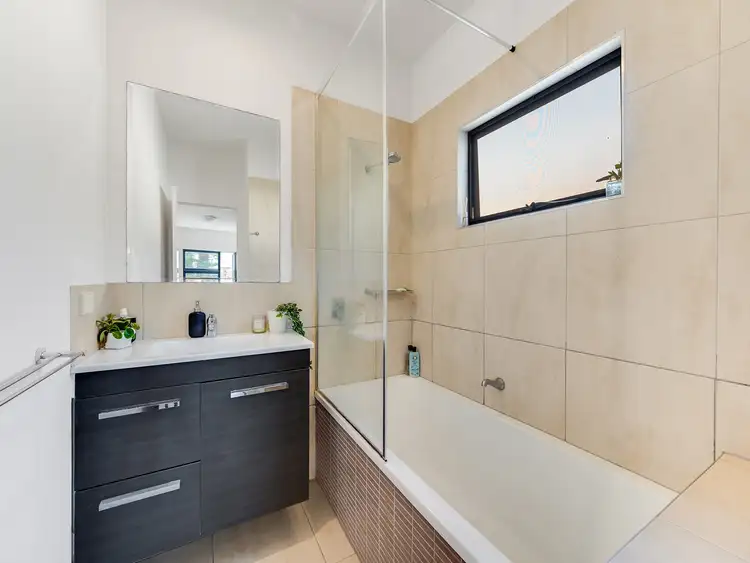 Fifth view of Homely semi-detached listing, 1/37 Beerwah Parade, Beerwah QLD 4519