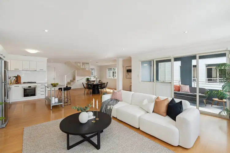 12/10 Southport Street, West Leederville WA 6007