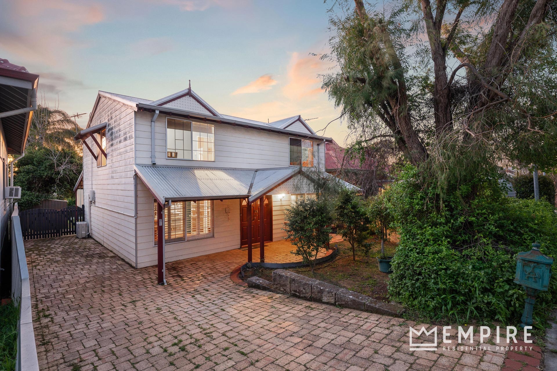 31 Shepherd Street, Beaconsfield WA 6162