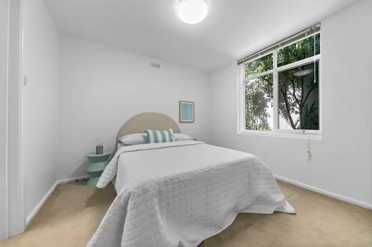 Main view of Homely apartment listing, 2/32 Dwyer Street, Clifton Hill VIC 3068