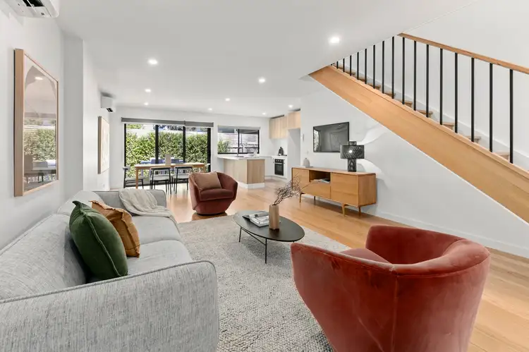 4/28 Law Street, Heidelberg Heights VIC 3081