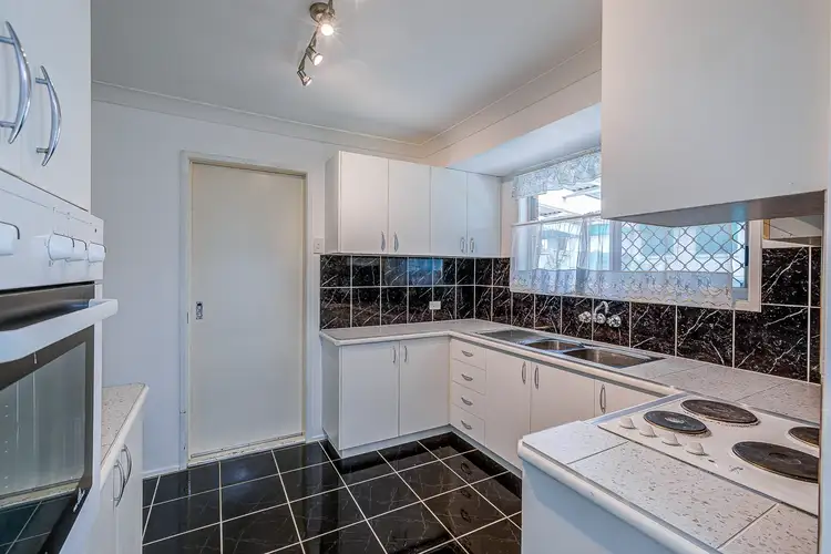 Fifth view of Homely house listing, 6 Onak Crescent, Springwood QLD 4127