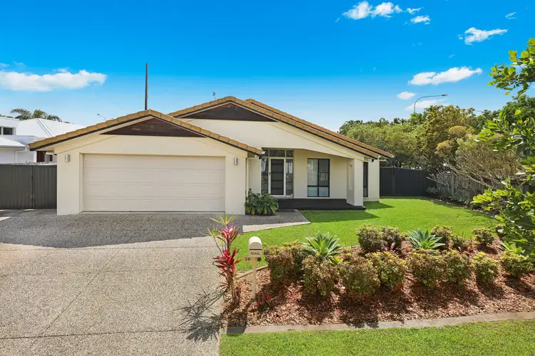 10 Rinca Place, Kawana Island QLD 4575