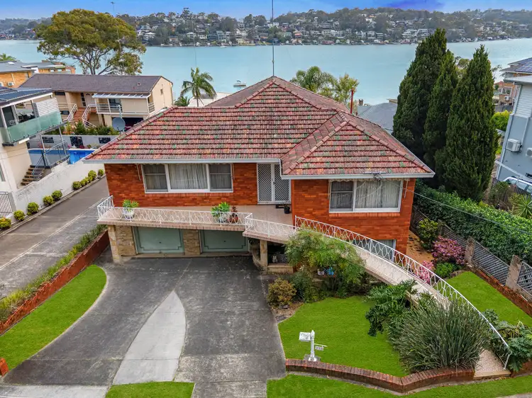233 Queens Road, Connells Point NSW 2221