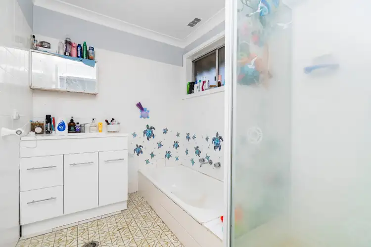 Sixth view of Homely house listing, 22 Dalman Parkway, Glenfield Park NSW 2650
