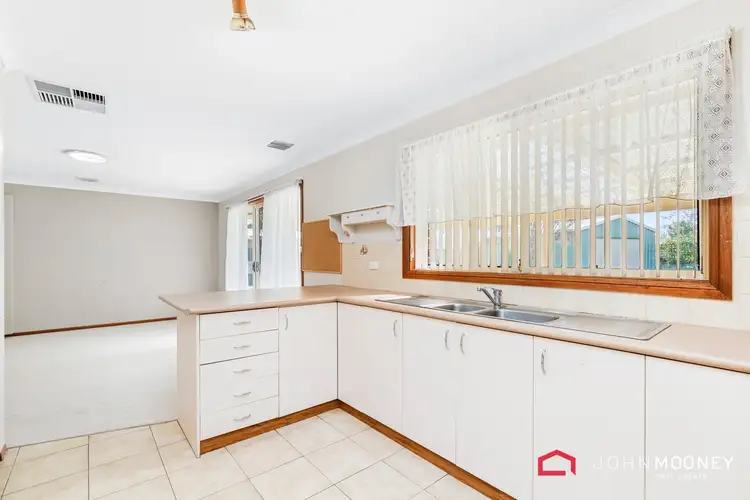 Sixth view of Homely house listing, 33 Warrambool Crescent, Glenfield Park NSW 2650