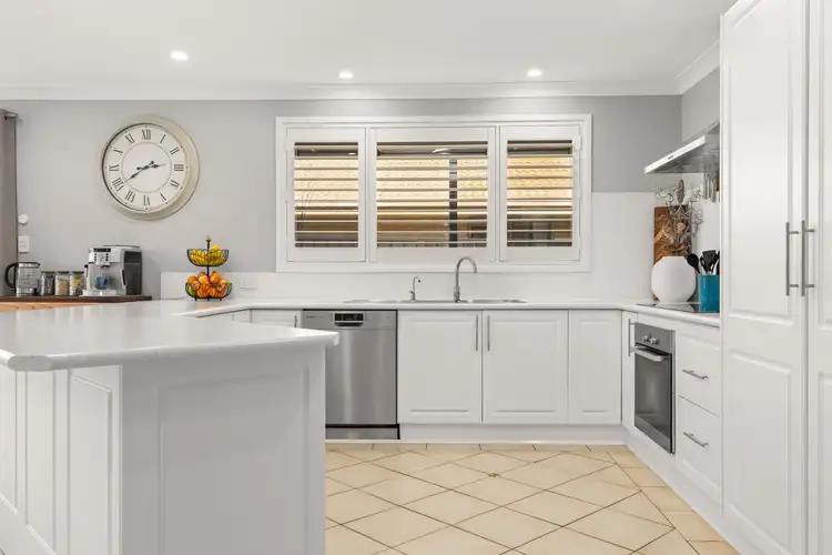 26 Mintbush Crescent, Worrigee NSW 2540