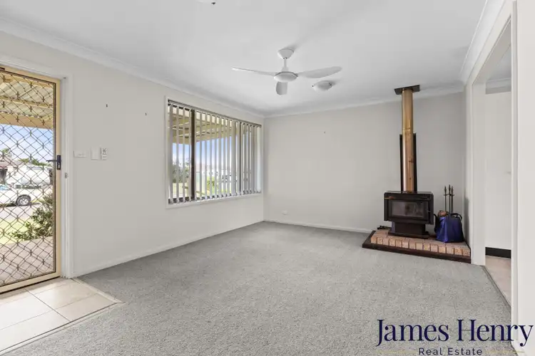Third view of Homely house listing, 7 Annette Close, Woodberry NSW 2322