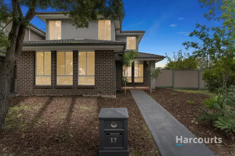 17 Kingsbridge Circuit, Cairnlea VIC 3023