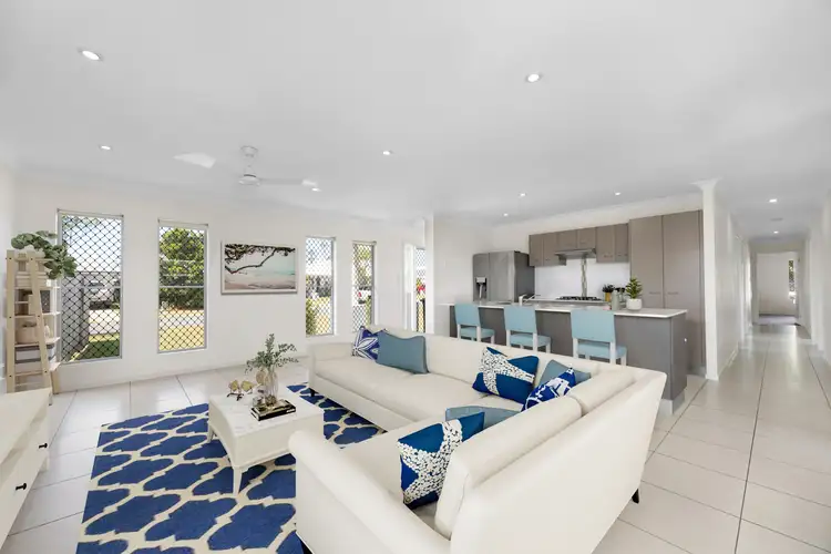Fifth view of Homely house listing, 8 Westaway Crescent, Andergrove QLD 4740