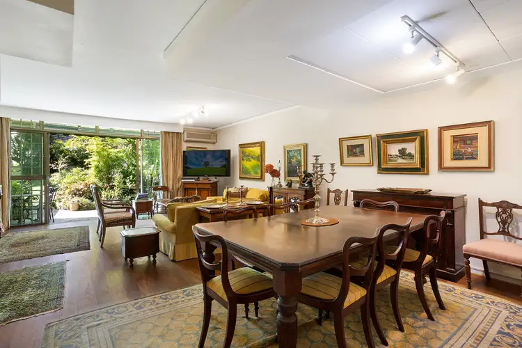 Townhouse 13 “Rosemont Gardens” 16-18 Rosemont Avenue (alternate entry via 93 Ocean Street), Woollahra NSW 2025