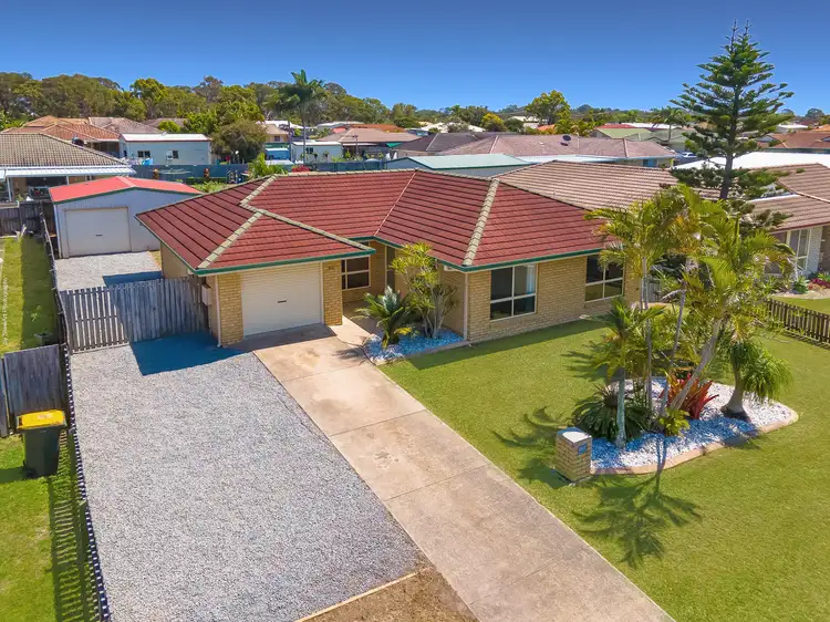 33 Merlin Drive, Urangan QLD 4655