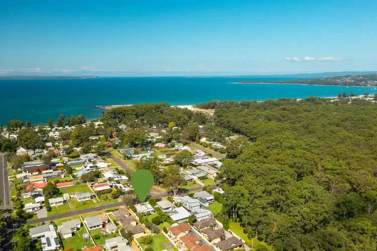 9 Berry Street, Huskisson NSW 2540
