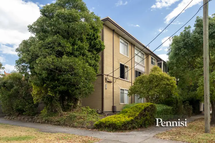 Main view of Homely unit listing, 32 Miller Street, Essendon VIC 3040