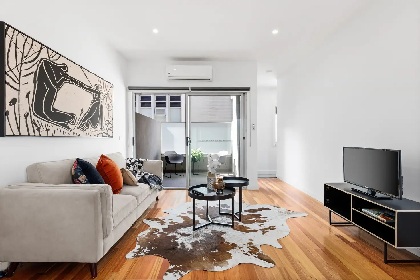 Main view of Homely townhouse listing, 6/11 Winifred Street, Essendon VIC 3040