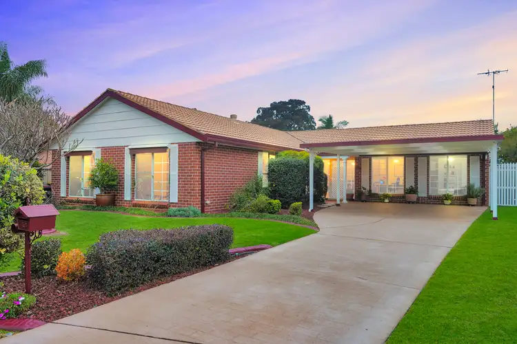 Main view of Homely house listing, 8 Ebro Place, Kearns NSW 2558