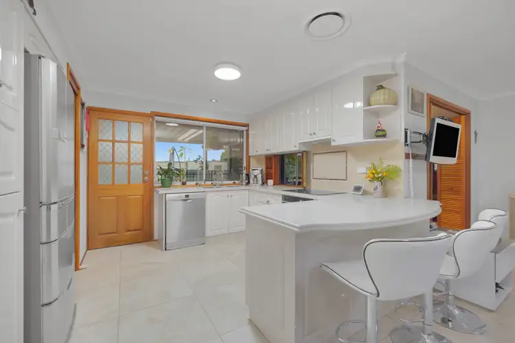 Second view of Homely house listing, 8 Ebro Place, Kearns NSW 2558