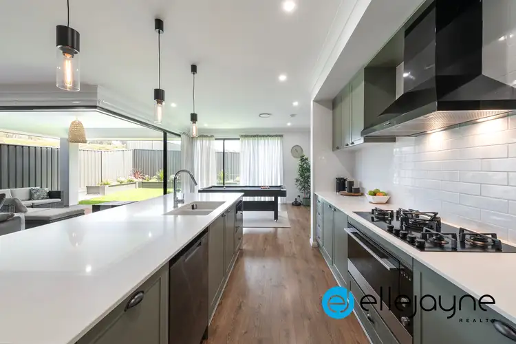 74 Cudmore Crescent, Wyee NSW 2259