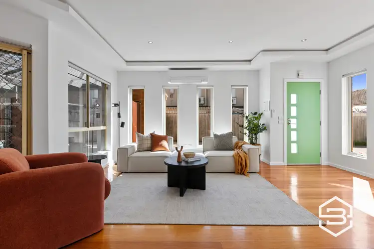 Second view of Homely unit listing, 2/27 Plane Street, Thomastown VIC 3074