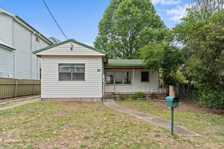 21 Collinson Street, Tenambit NSW 2323