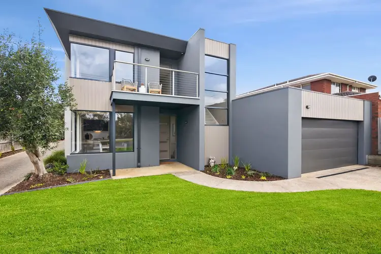 1/16 Hoylake Avenue, Jan Juc VIC 3228