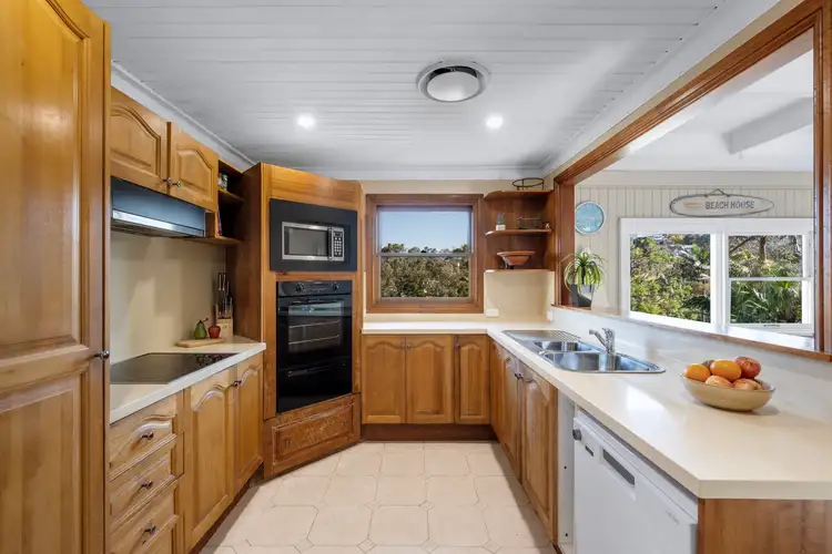 Fourth view of Homely house listing, 18 Koloona Avenue, Figtree NSW 2525