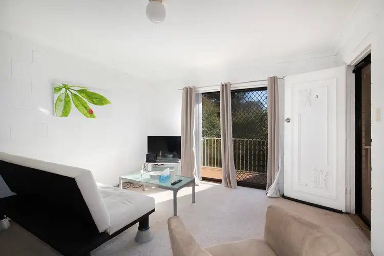 Fourth view of Homely apartment listing, 4/6 Bellevue Road, Armidale NSW 2350
