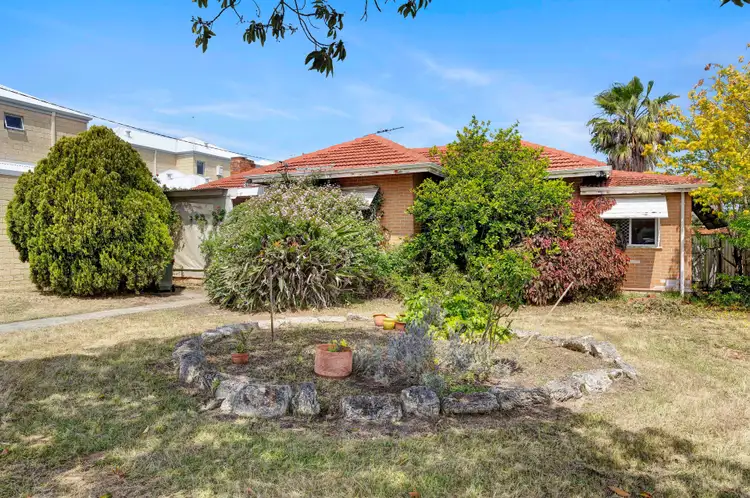 Sixth view of Homely house listing, 4 Crocker Way, Innaloo WA 6018