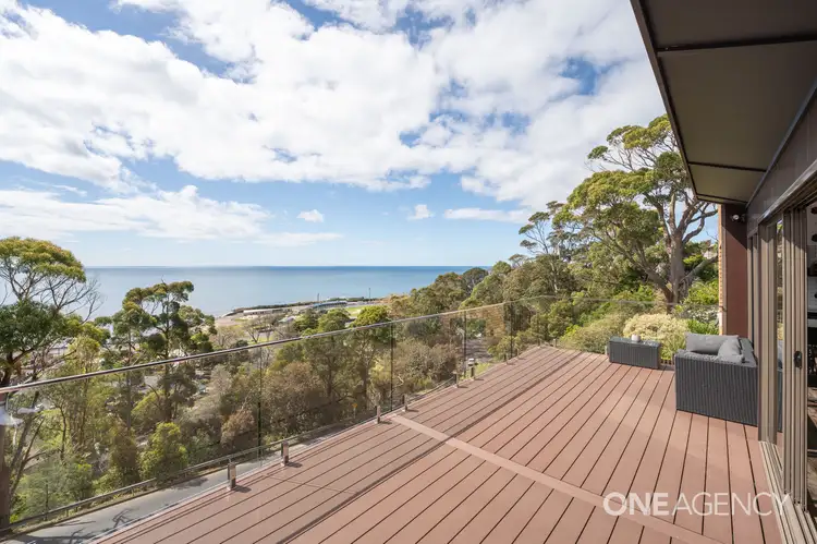 32 Seaview Avenue, Parklands TAS 7320