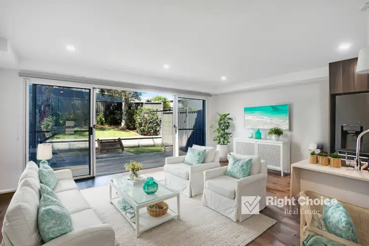 Main view of Homely townhouse listing, 3/21 Avondale Road, Dapto NSW 2530