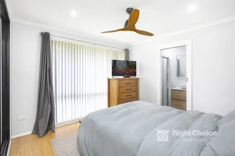 Sixth view of Homely house listing, 10 Derwent Place, Albion Park NSW 2527