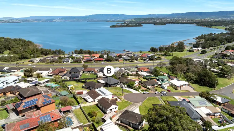 2 Weerona Street, Berkeley NSW 2506