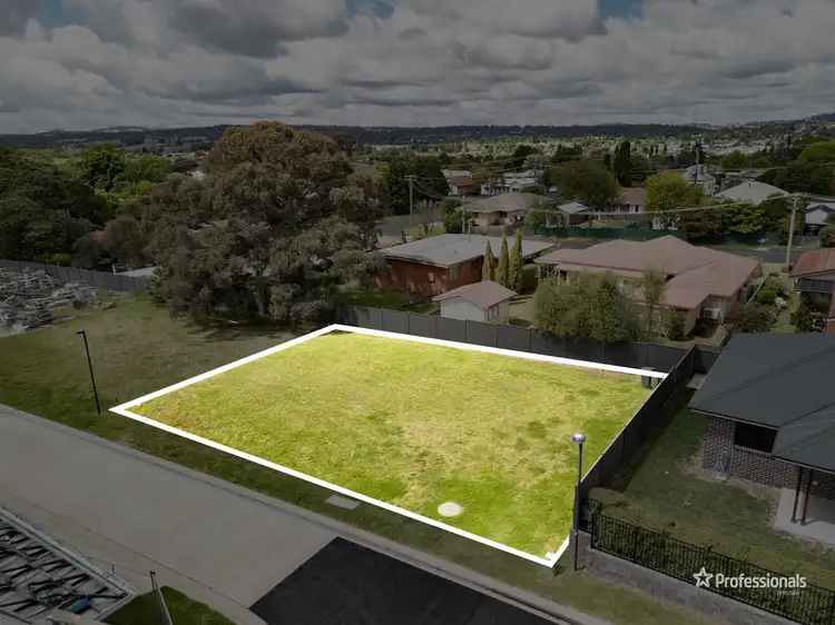 17/22 Freeman Crescent, Armidale NSW 2350