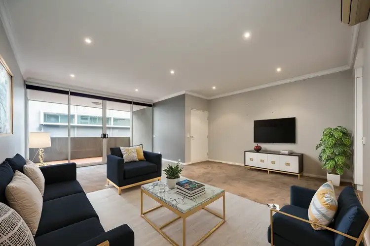 10/213 Buckley Street, Essendon VIC 3040