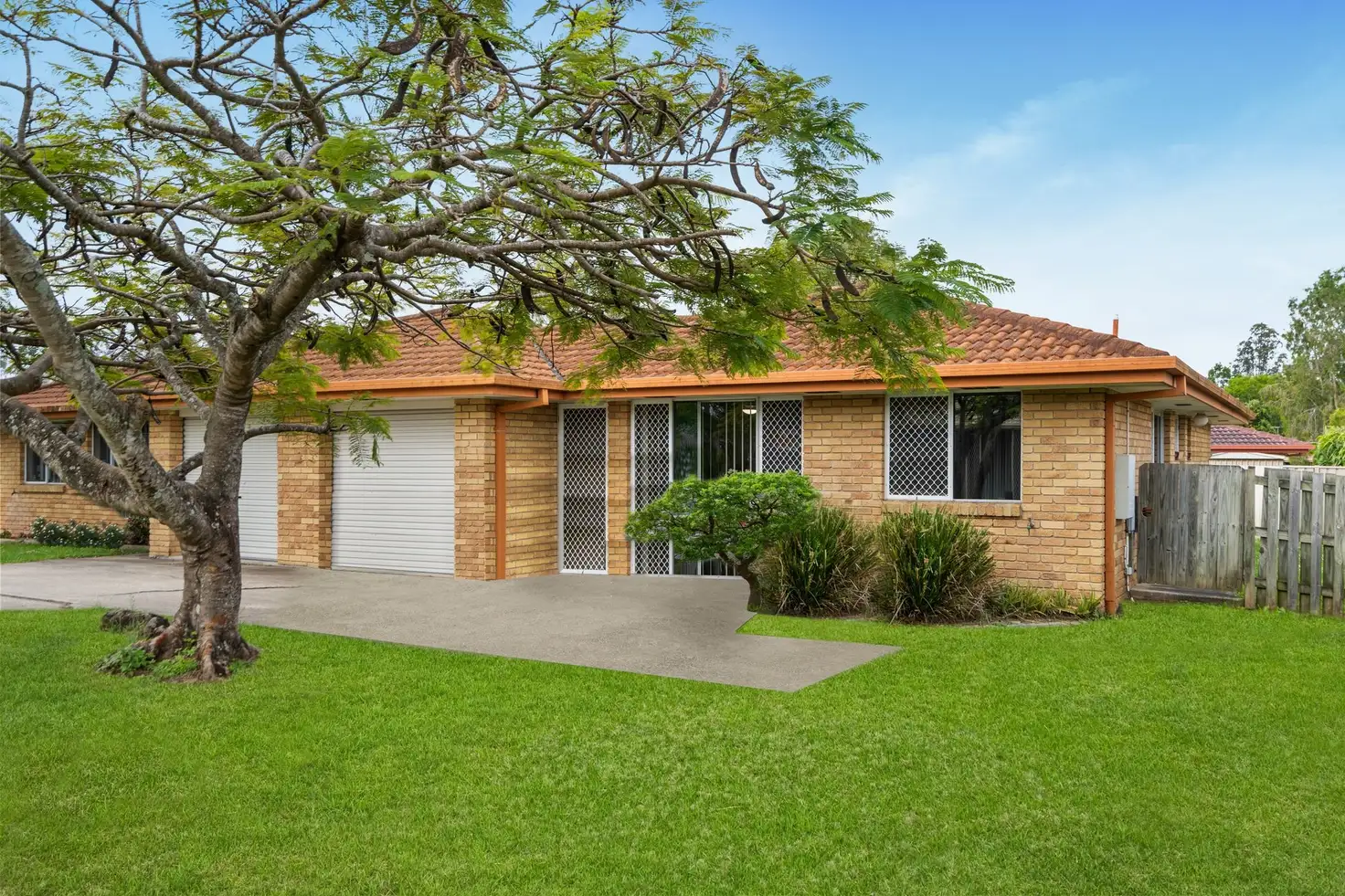 Main view of Homely semi-detached listing, 2/4 Prokuda Close, Goodna QLD 4300