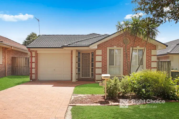 Main view of Homely house listing, 17 Oakwood Place, Horsley NSW 2530