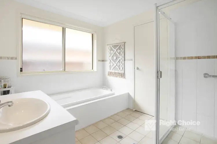 Sixth view of Homely house listing, 17 Oakwood Place, Horsley NSW 2530