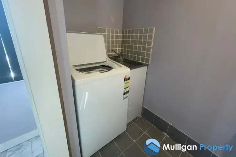 Fifth view of Homely unit listing, 2/18a Eagle Close, Woodrising NSW 2284