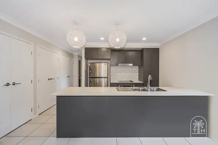 1 & 2/19 Courtie Street, Bellmere QLD 4510