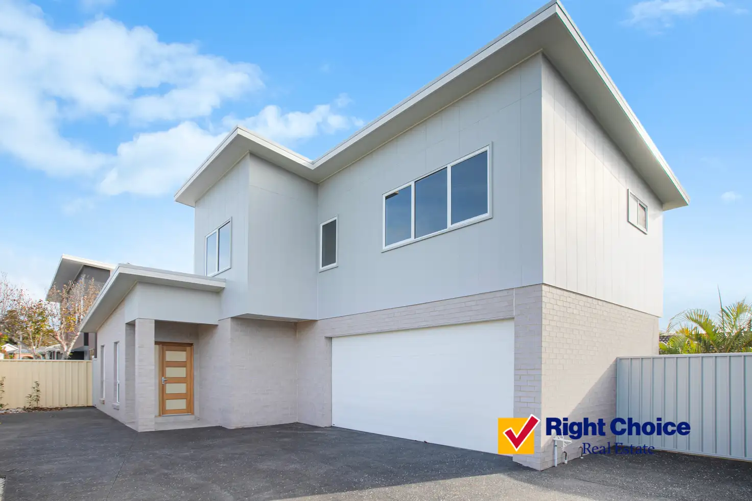 Main view of Homely townhouse listing, 3/74 Devonshire Crescent, Oak Flats NSW 2529
