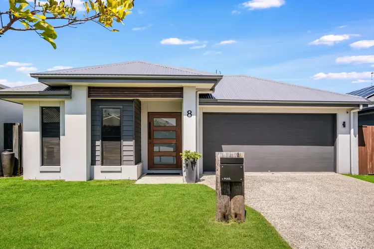 8 Lightning Street, Palmview QLD 4553