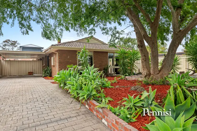 Main view of Homely unit listing, 4 Elba Place, Keilor Downs VIC 3038