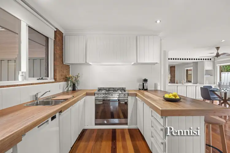 Fourth view of Homely unit listing, 4 Elba Place, Keilor Downs VIC 3038