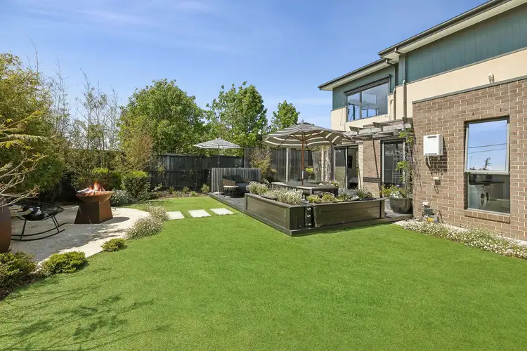 1/2 Eton Road, Torquay VIC 3228